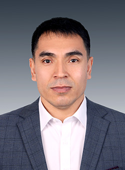 会议主讲人：Dr. Abudukeremu Kadier, Professor